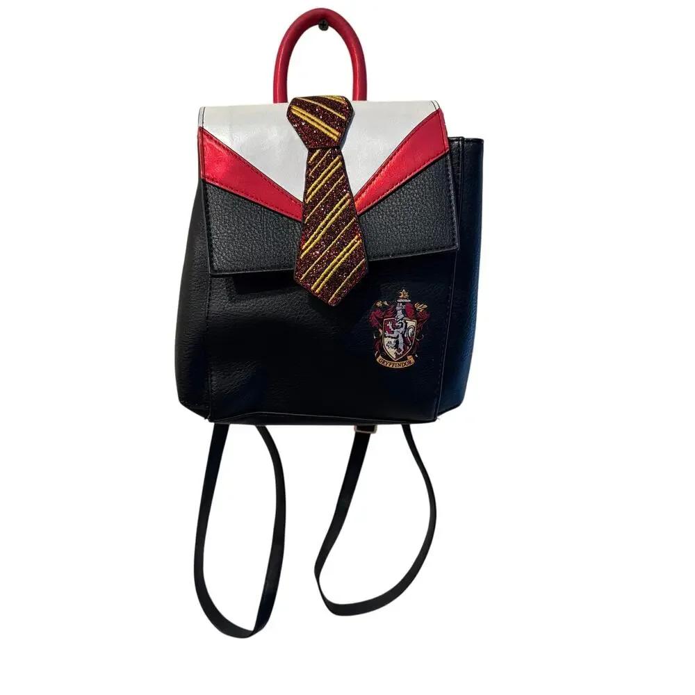 ⭐️ Wizarding World of Harry Potter Gryffindor Mini Backpack Purse